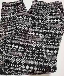 Sold.....Forever 21 plus pants